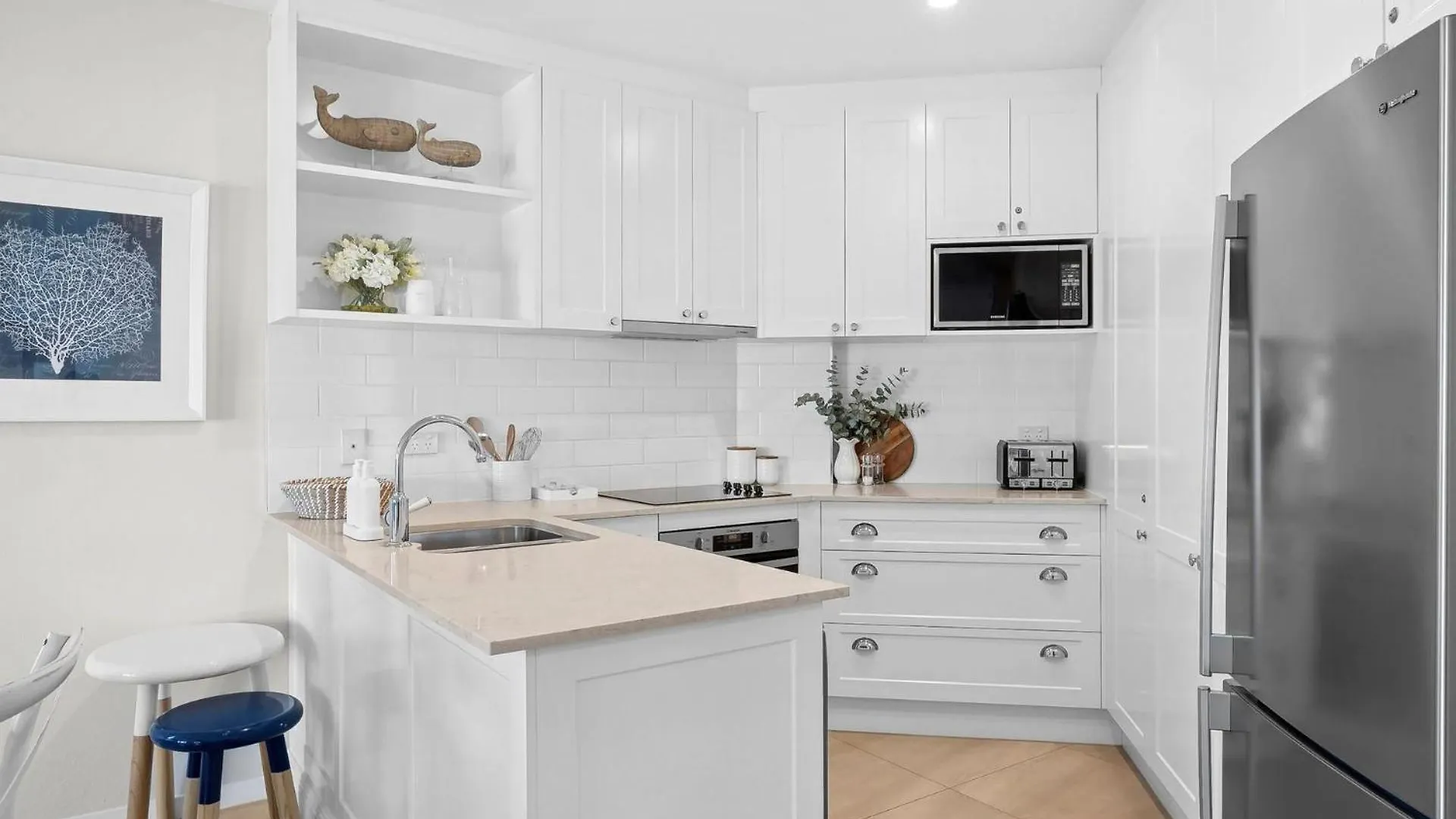 Coolum Baywatch Luxury Style Penthouse Apartment Coolum Beach