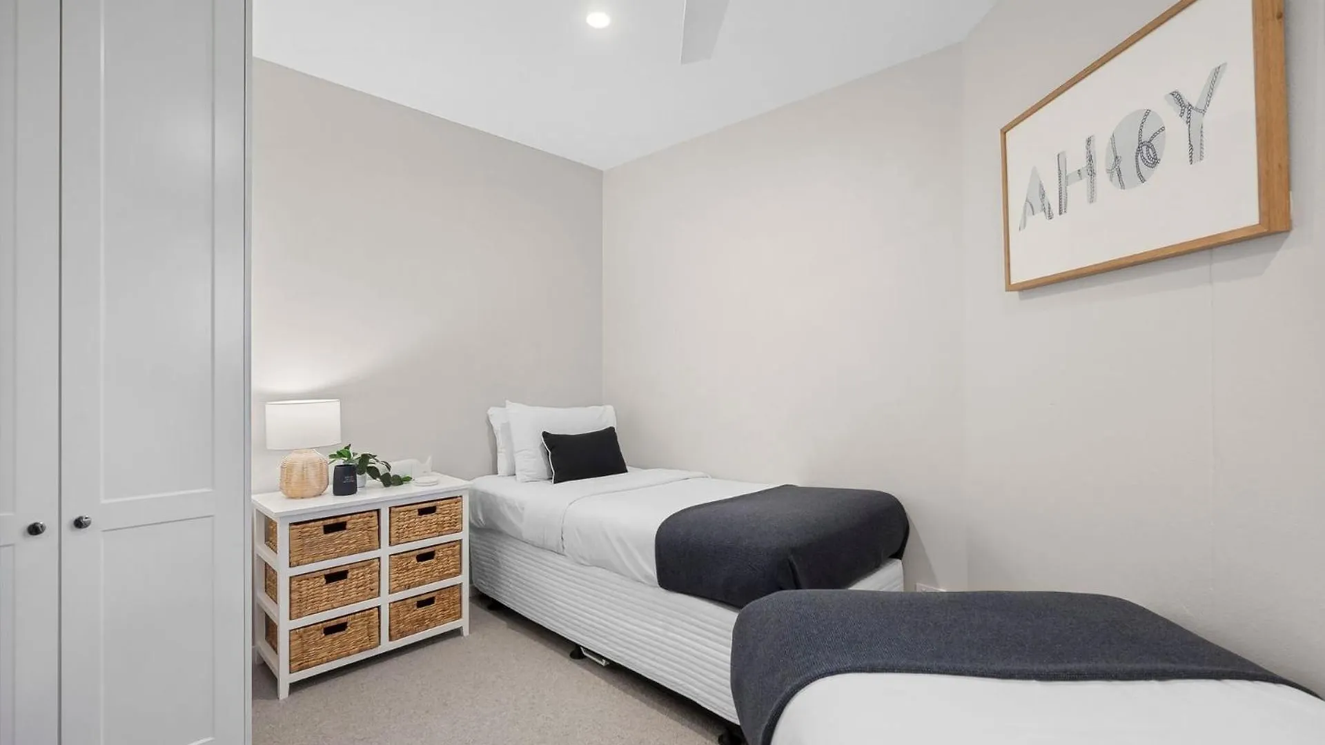 Coolum Baywatch Luxury Style Penthouse Apartment Coolum Beach